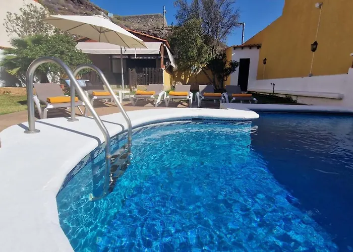 Canaria Laynoe * Guaza